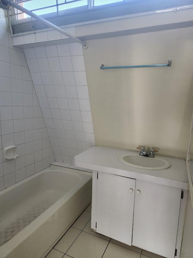 Ninth image of 5 West Kings House Road in Kingston 10, St. Andrew, Jamaica - property is For Rent