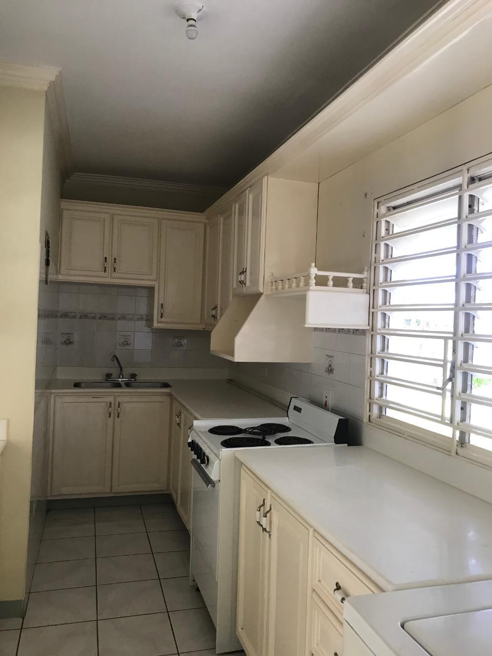 Seventeenth image of 4-3a Waterloo Avenue in Kingston 10, St. Andrew, Jamaica - property is For Rent