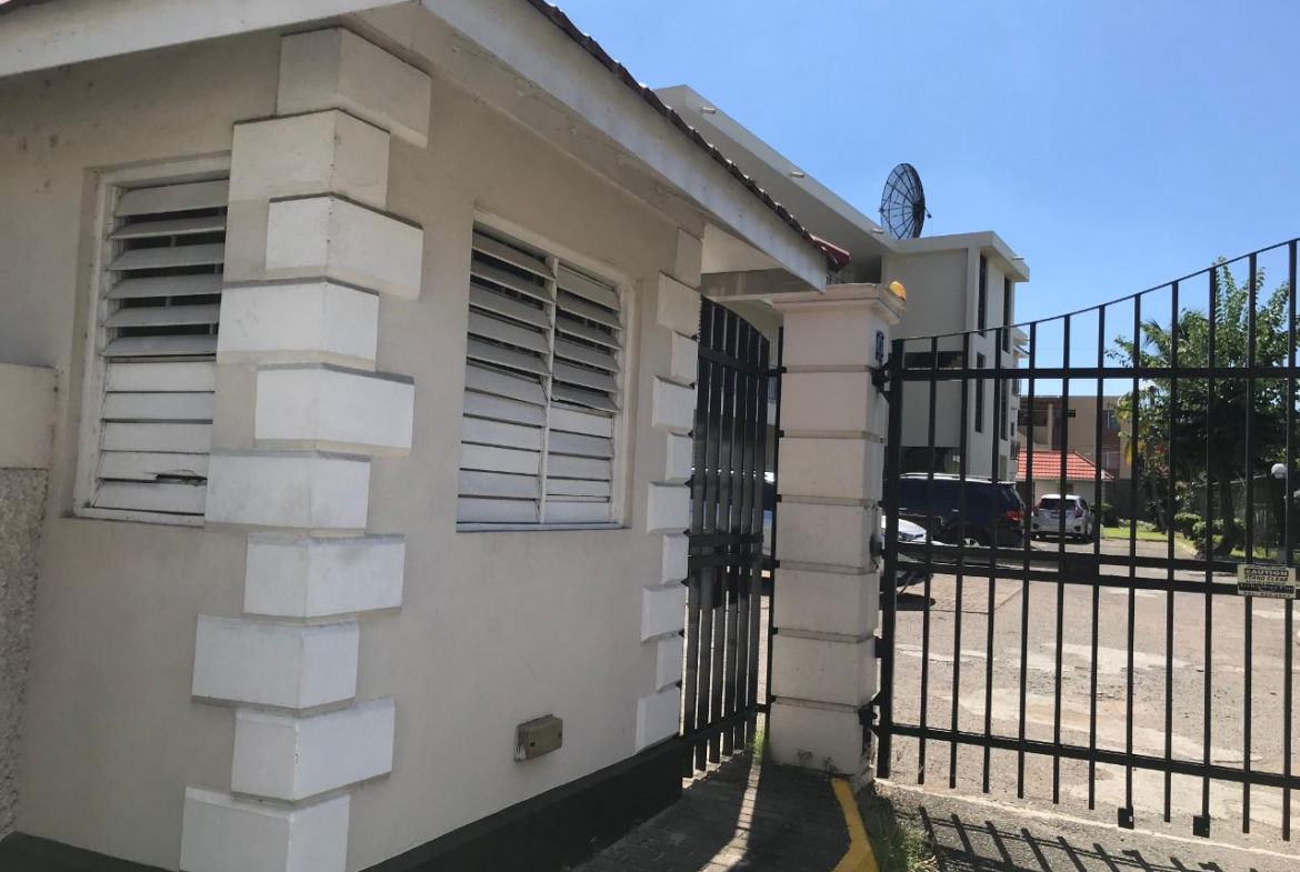 Fourth image of 4-3a Waterloo Avenue in Kingston 10, St. Andrew, Jamaica - property is For Rent