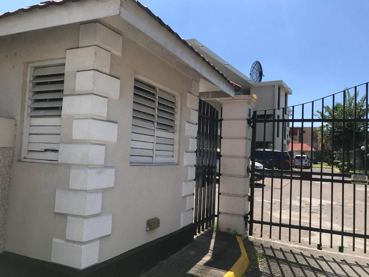 Fourth image of 4-3a Waterloo Avenue in Kingston 10, St. Andrew, Jamaica - property is For Rent