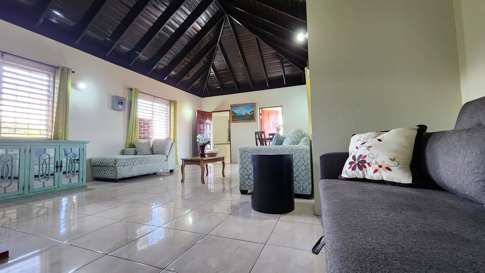 Seventeenth image of 16 Morningside Drive in Rosemount, St. James, Jamaica - property is For Rent