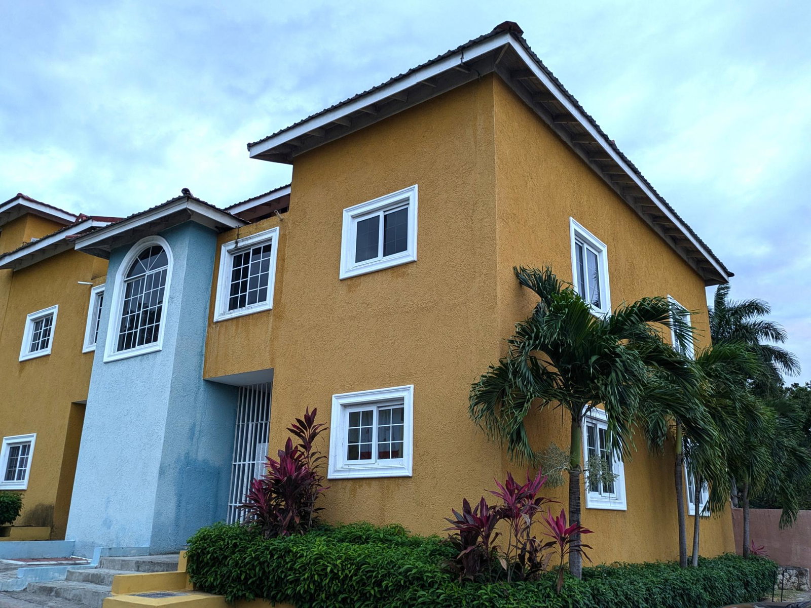 1-Bedroom-Apartment-for-Sale-in-Reading-Montego-Bay-Secure-Spacious First image of 1-3 Reading Manor in Montego Bay, St. James, Jamaica - property is For Sale