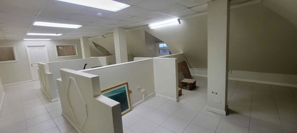 Fourth image of 17 Ruthven Road in Kingston 10, St. Andrew, Jamaica - property is For Rent