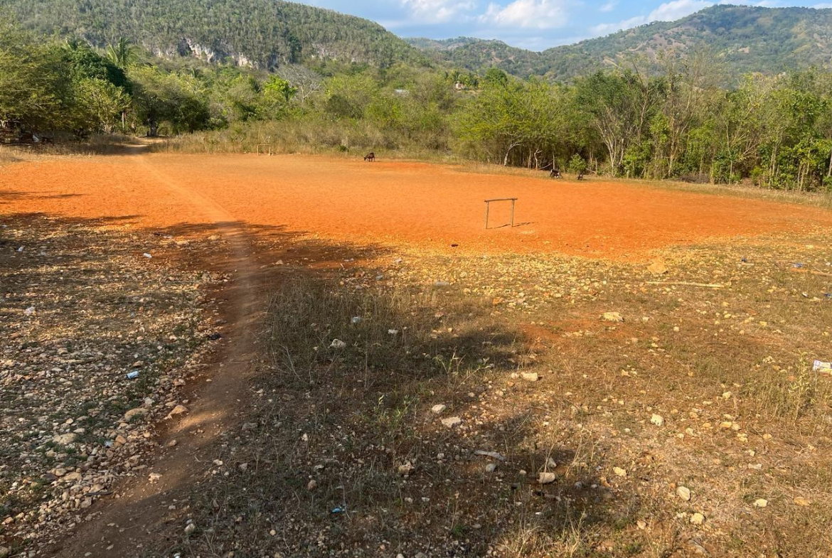 First image of Rock River,retreat,claren in Rock River, Clarendon, Jamaica - property is For Sale