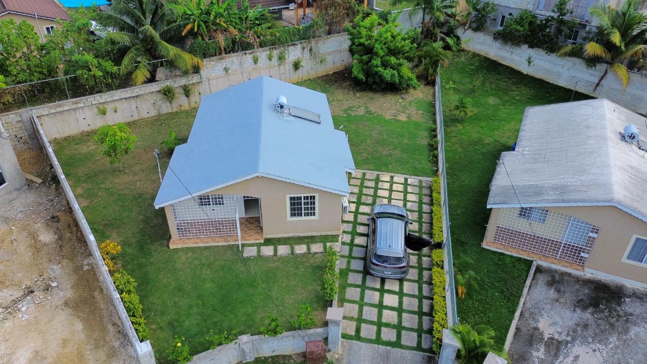 2-Bed-2-Bath-House-for-Rent-in-Montego-West-Village-St.-James-Jamaica Eleventh image of 662 Mahogany Court in Montego Bay, St. James, Jamaica - property is For Rent