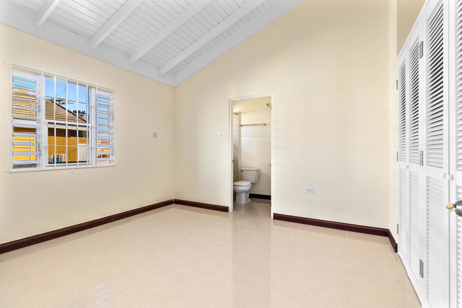 Eleventh image of 373 Castle View Drive, Colbec in Old Harbour, St. Catherine, Jamaica - property is For Sale