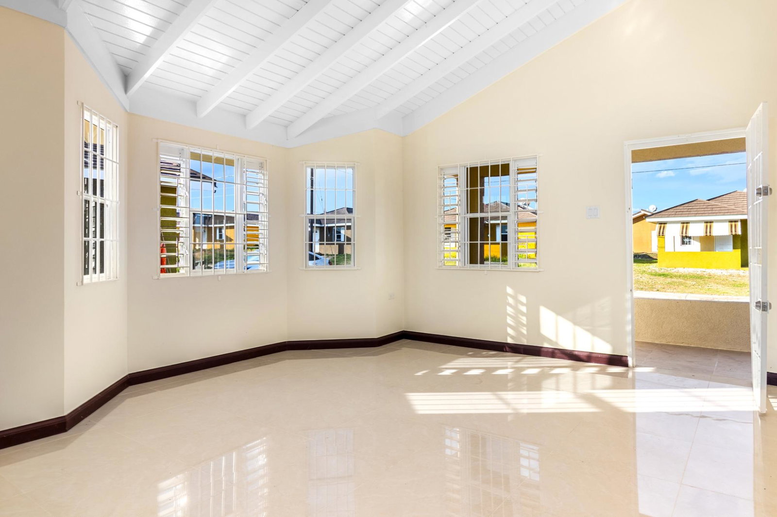 Sixth image of 373 Castle View Drive, Colbec in Old Harbour, St. Catherine, Jamaica - property is For Sale