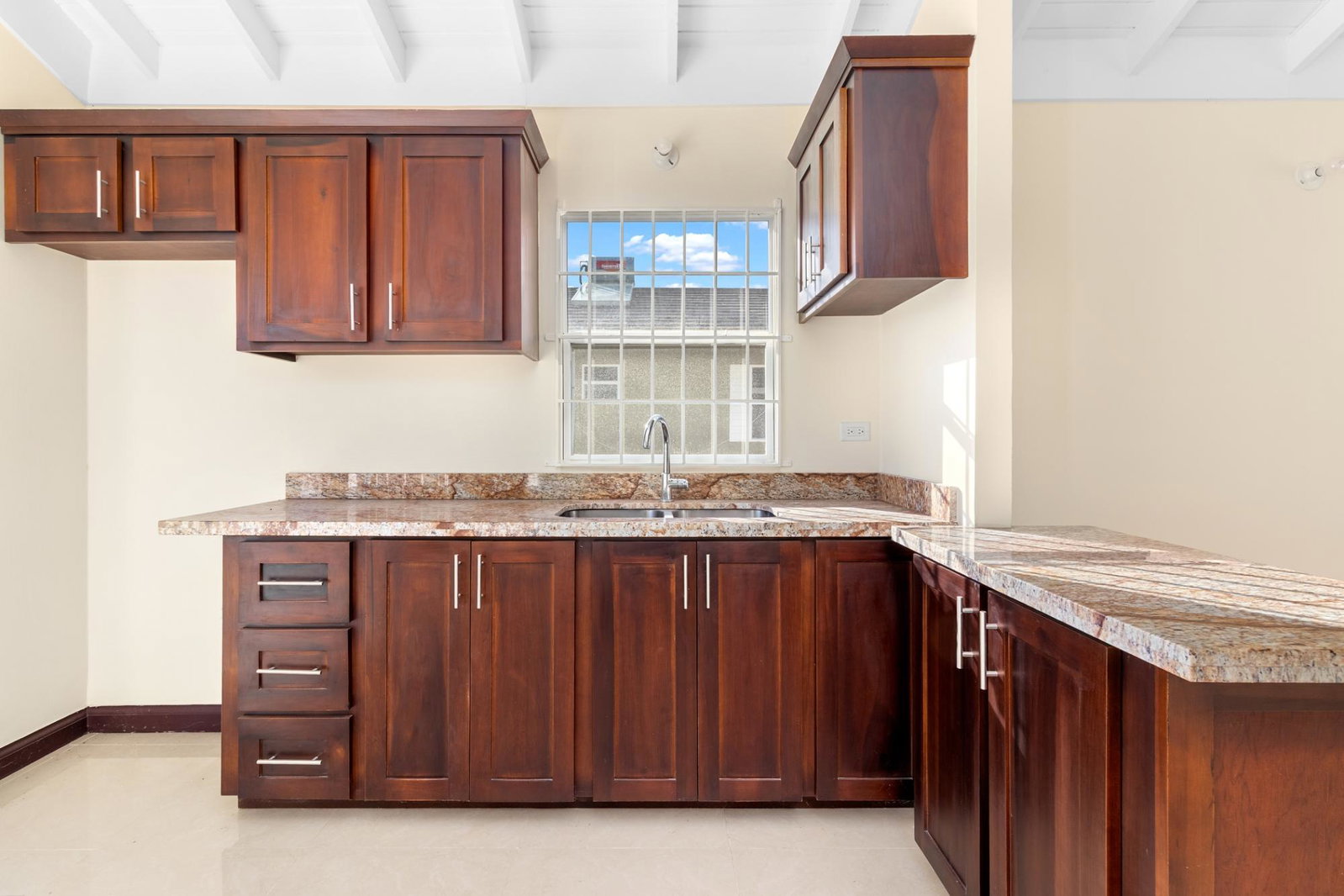 Seventh image of 373 Castle View Drive, Colbec in Old Harbour, St. Catherine, Jamaica - property is For Sale