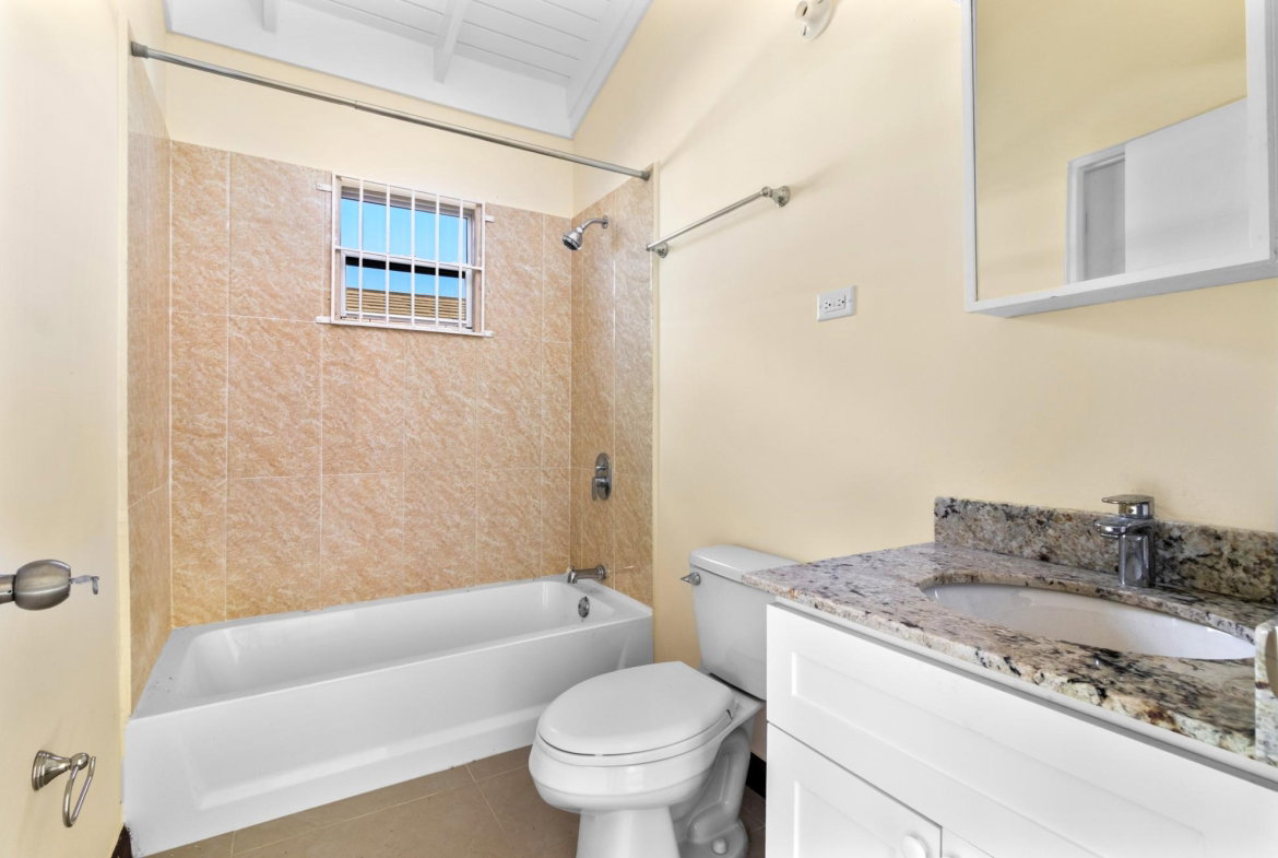 Tenth image of 373 Castle View Drive, Colbec in Old Harbour, St. Catherine, Jamaica - property is For Sale