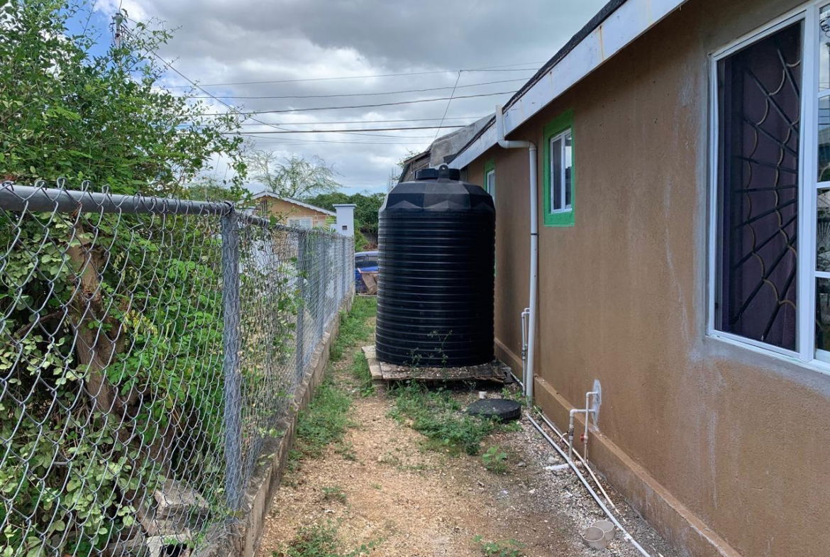 Ninth image of 80 Modelle Crescent in Old Harbour, St. Catherine, Jamaica - property is For Rent