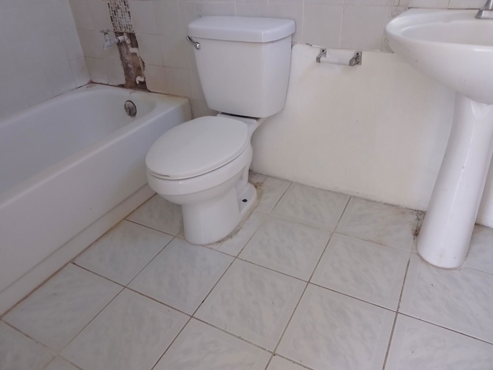 Twenty-Fifth image of 307 South West 35th Way in West Chedwin, St. Catherine, Jamaica - property is For Sale