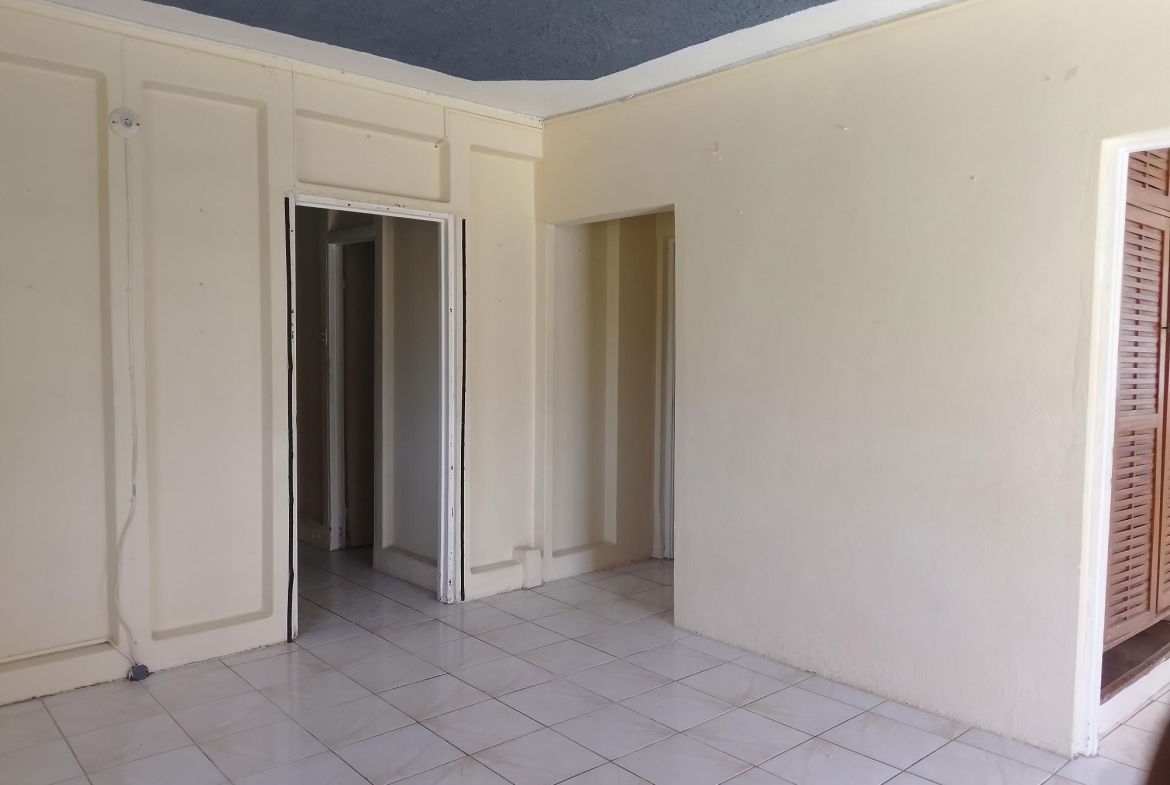 Seventh image of 307 South West 35th Way in West Chedwin, St. Catherine, Jamaica - property is For Sale