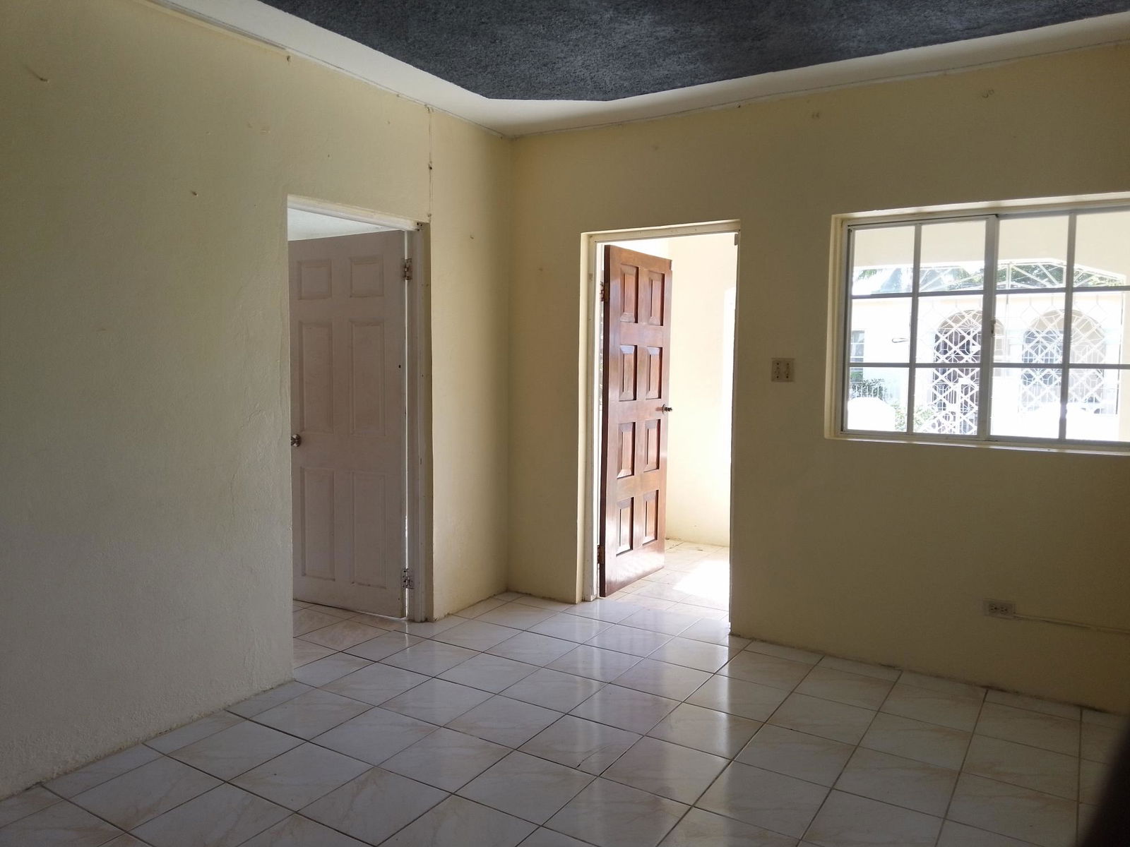 Eighth image of 307 South West 35th Way in West Chedwin, St. Catherine, Jamaica - property is For Sale
