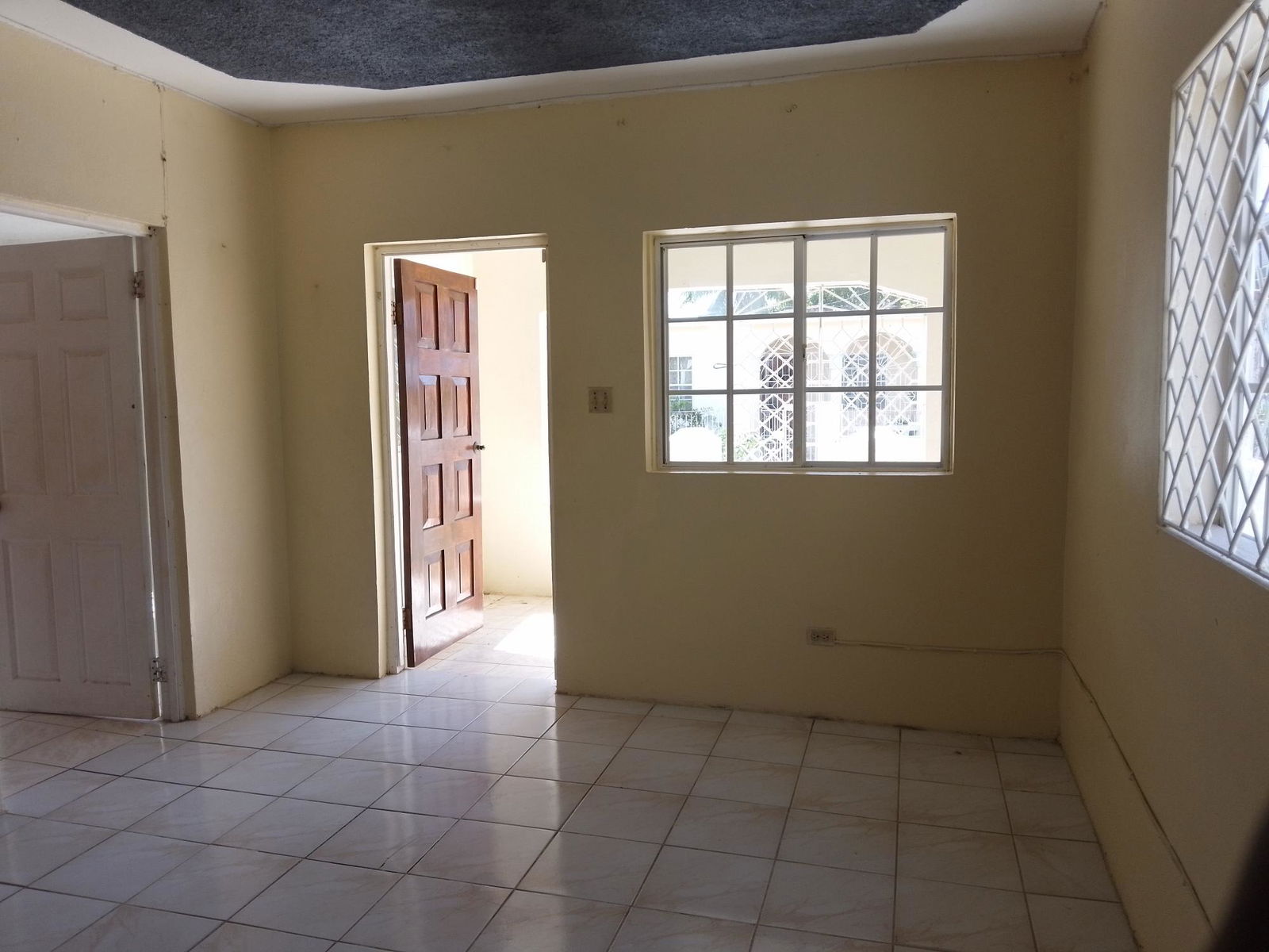 Ninth image of 307 South West 35th Way in West Chedwin, St. Catherine, Jamaica - property is For Sale