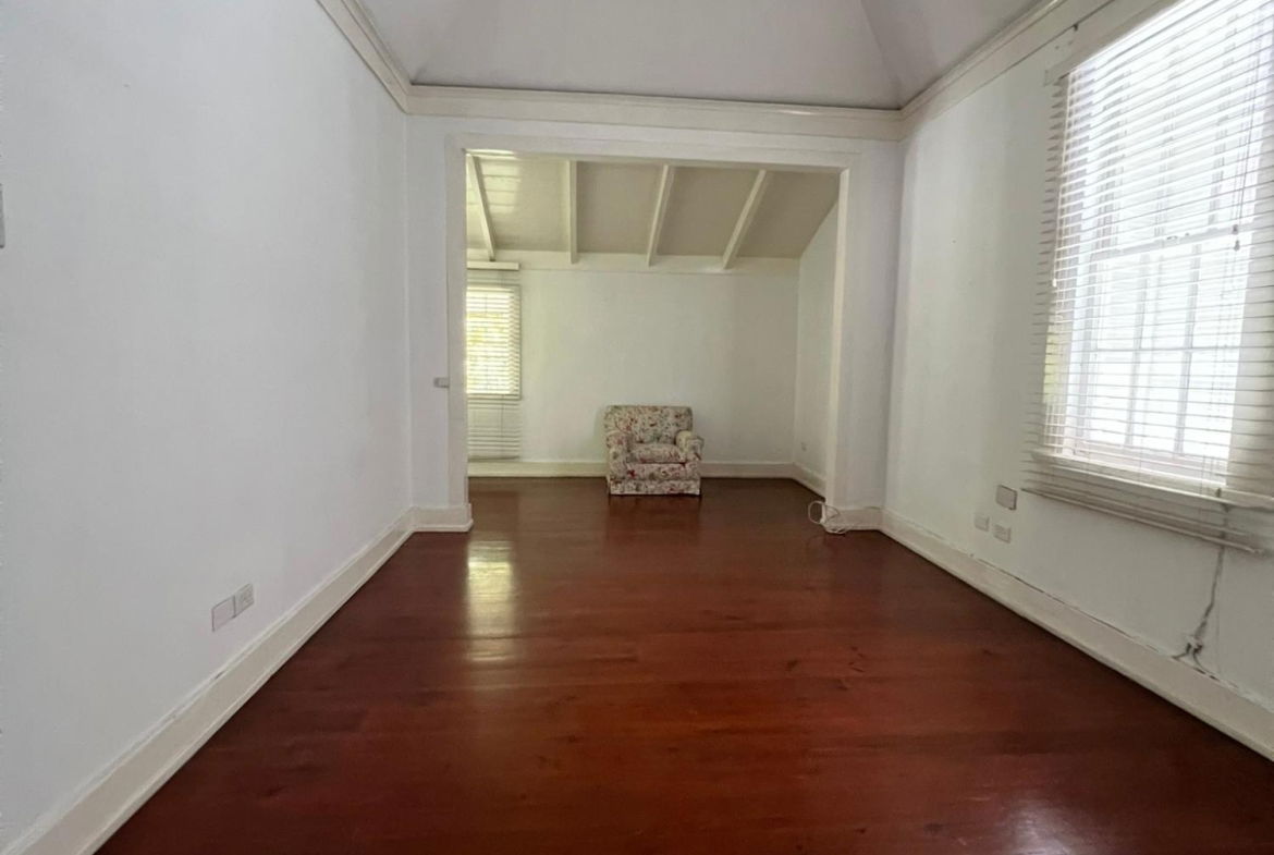 Twelfth image of 8-184a Constant Spring Road in Kingston 8, St. Andrew, Jamaica - property is For Rent