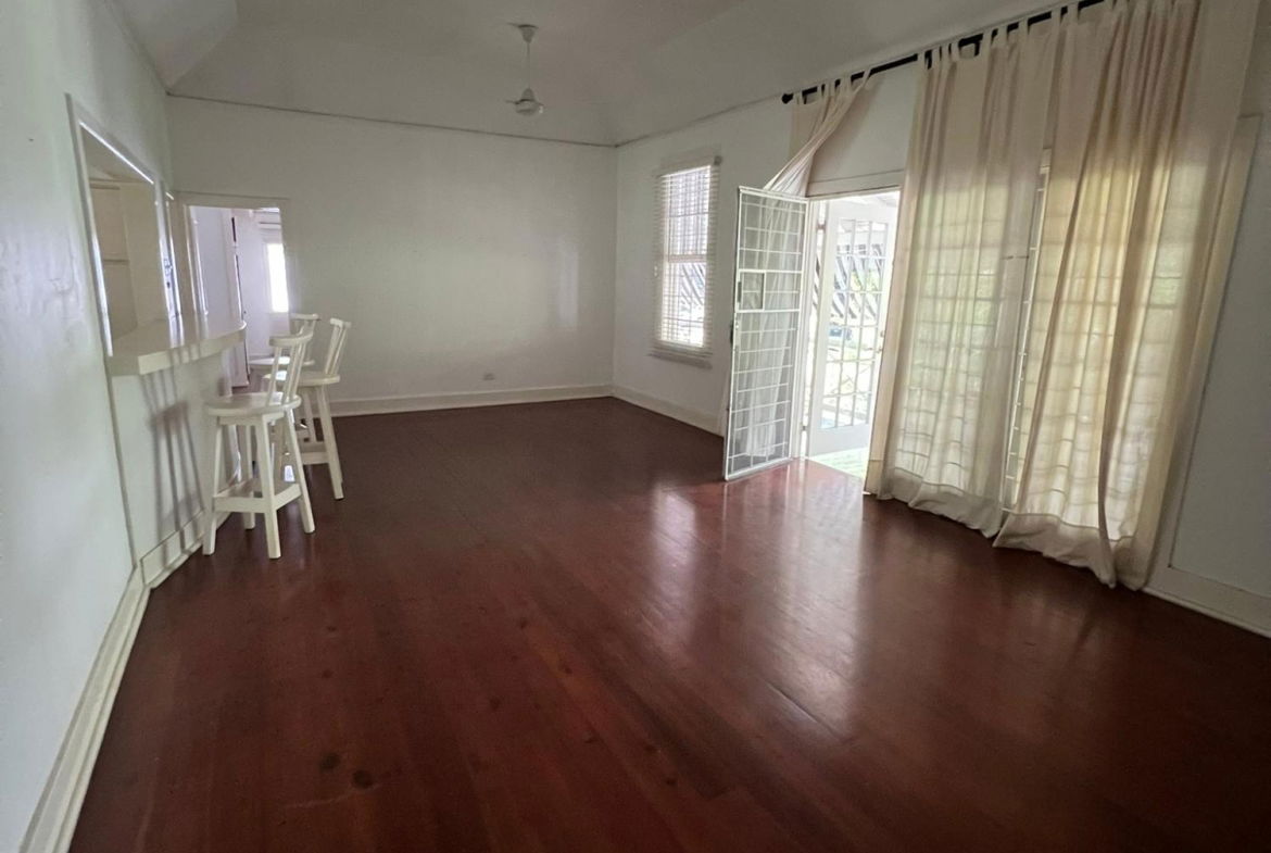 Sixteenth image of 8-184a Constant Spring Road in Kingston 8, St. Andrew, Jamaica - property is For Rent