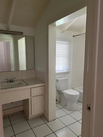 Ninth image of 8-184a Constant Spring Road in Kingston 8, St. Andrew, Jamaica - property is For Rent