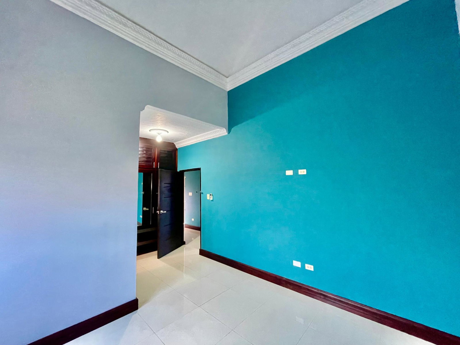 Eleventh image of 3-152 Rhyne Park in Rose Hall, St. James, Jamaica - property is For Rent