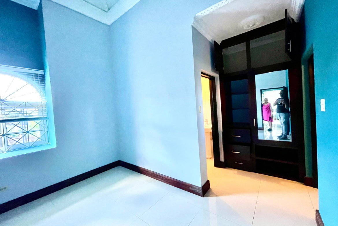 Fifth image of 3-152 Rhyne Park in Rose Hall, St. James, Jamaica - property is For Rent