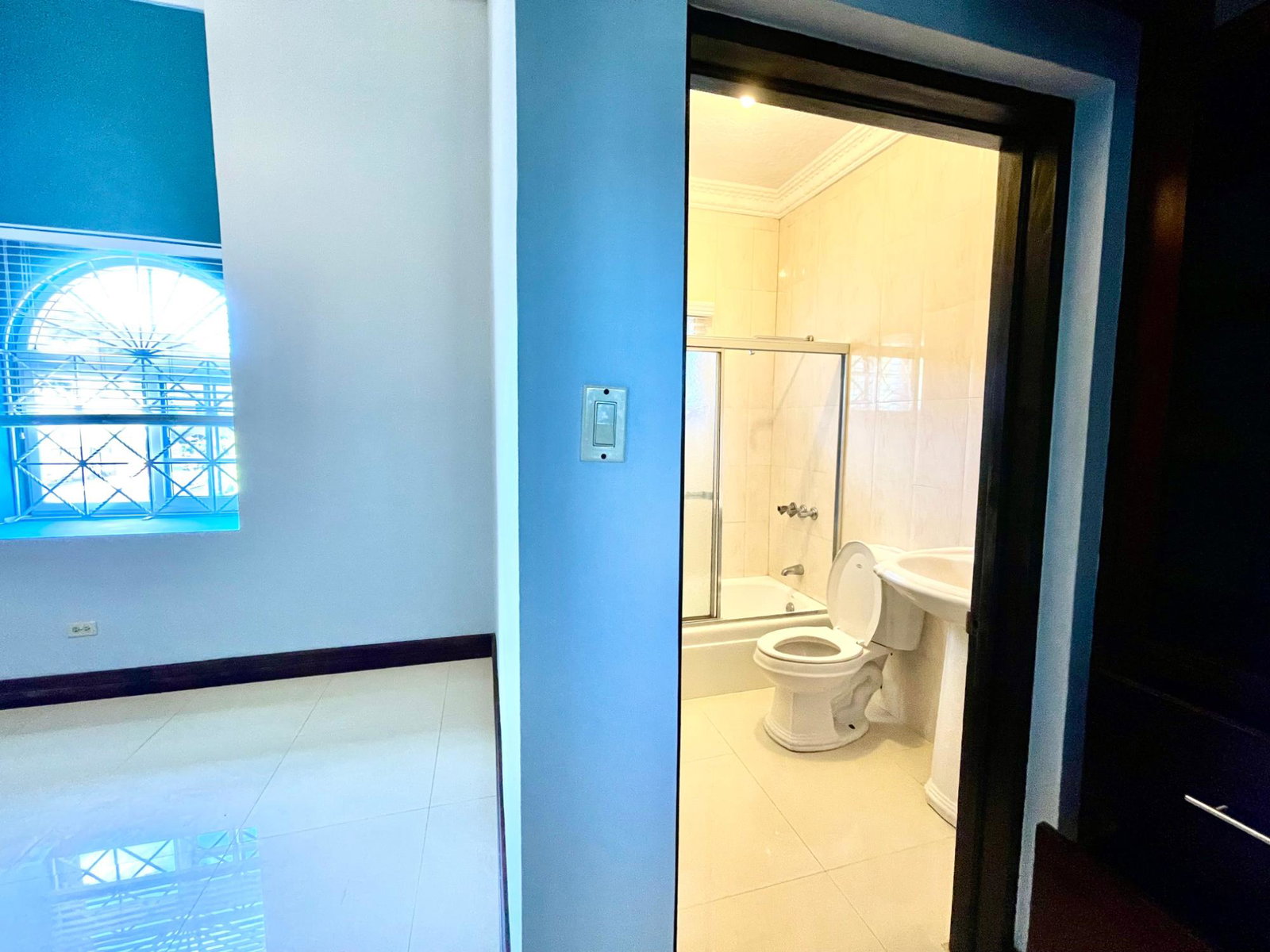 Seventh image of 3-152 Rhyne Park in Rose Hall, St. James, Jamaica - property is For Rent