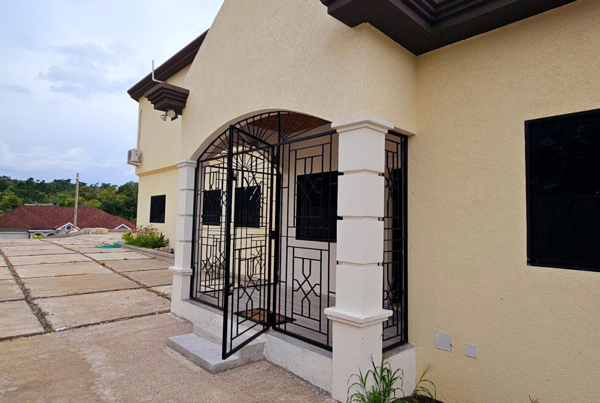 Second image of 387 Rock Hill Close, Spring v in Spring Valley, St. Mary, Jamaica - property is For Rent