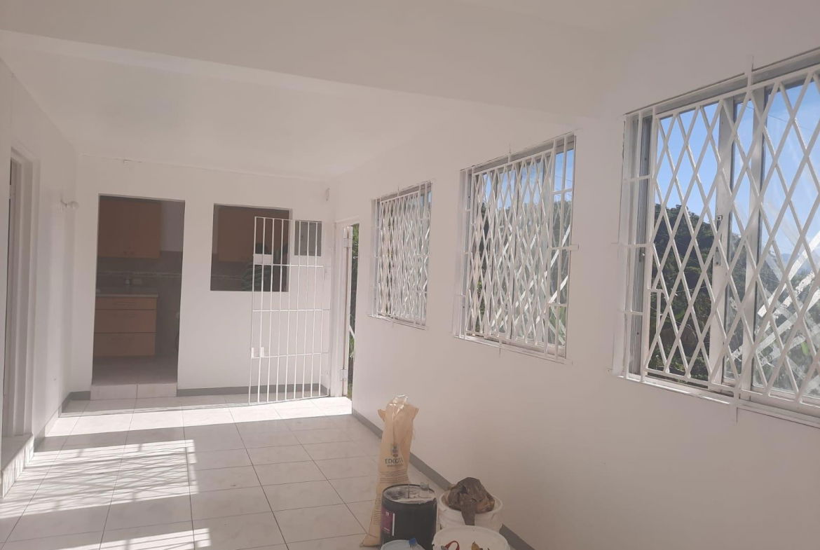 Fourth image of 4a Powell Close, Sterling ca in Red Hills, St. Andrew, Jamaica - property is For Rent