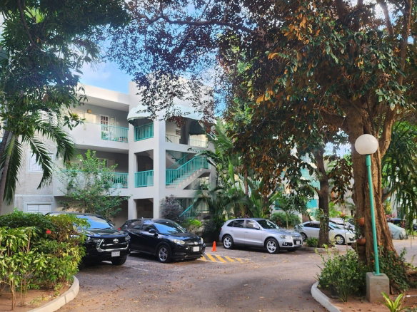 First image of 7 Charlton Road in Kingston 8, St. Andrew, Jamaica - property is For Sale