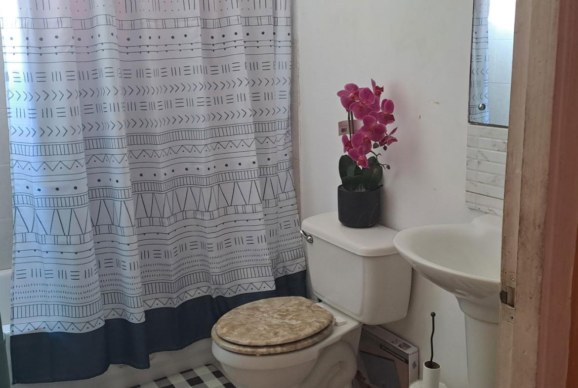 Fourteenth image of Chris Lawrence Close, Uni in CENTRAL VILLAGE, St. Catherine, Jamaica - property is For Sale