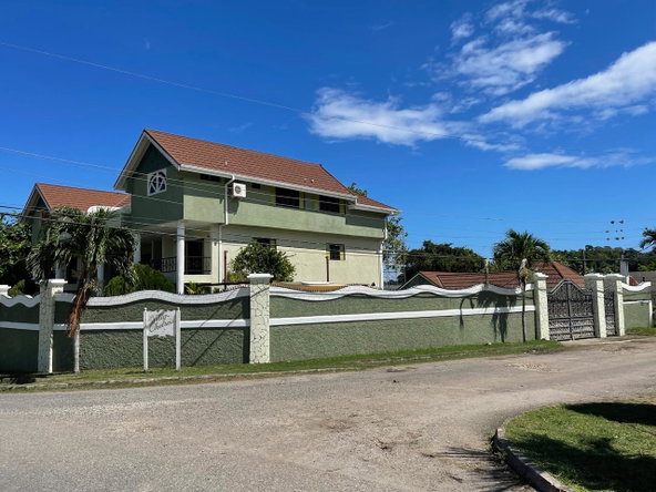 Sixteenth image of 8- Villa Chelsea, Ocho Rios in Ocho Rios, St. Ann, Jamaica - property is For Sale
