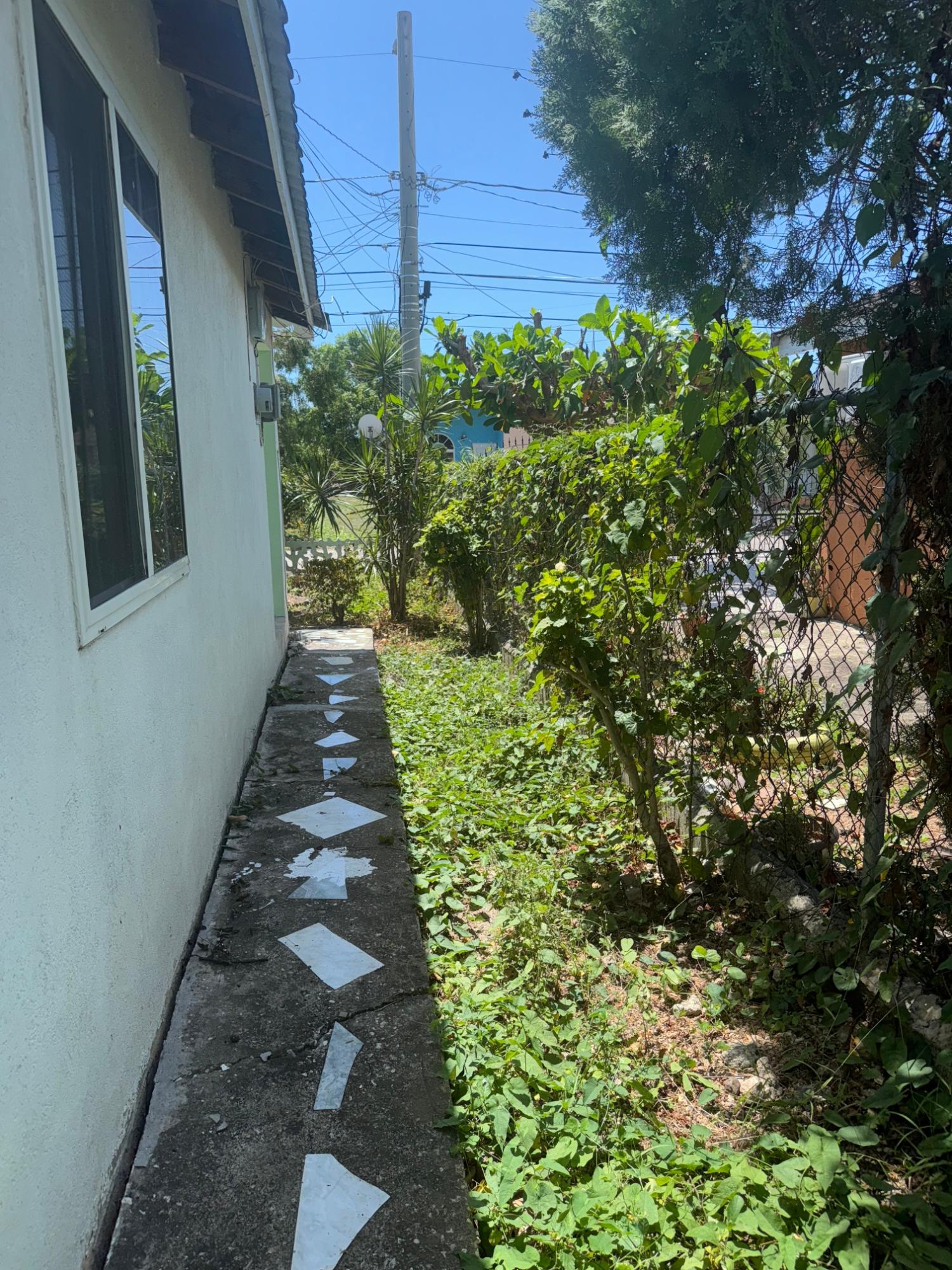 Fifteenth image of 346 Sunset Crescent in Above Rocks, St. Catherine, Jamaica - property is For Rent