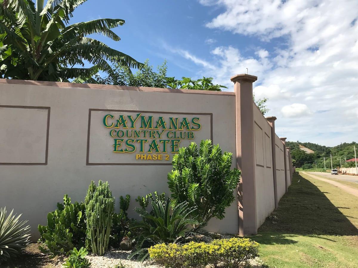 2-Bedroom-House-for-Rent-in-Caymanas-Estates-St.-Catherine-Jamaica Fifteenth image of Arnold Palmer Loop in Caymanas Estates, St. Catherine, Jamaica - property is For Rent