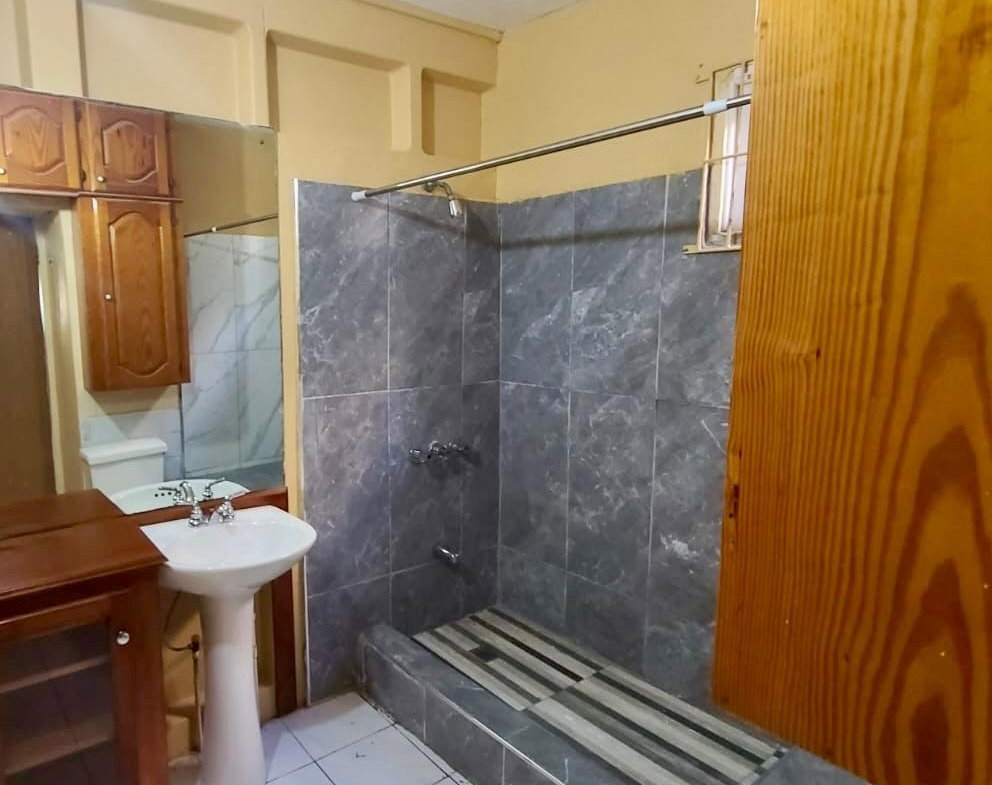 Tenth image of 2 East, Greater Portmore in Greater Portmore, St. Catherine, Jamaica - property is For Rent