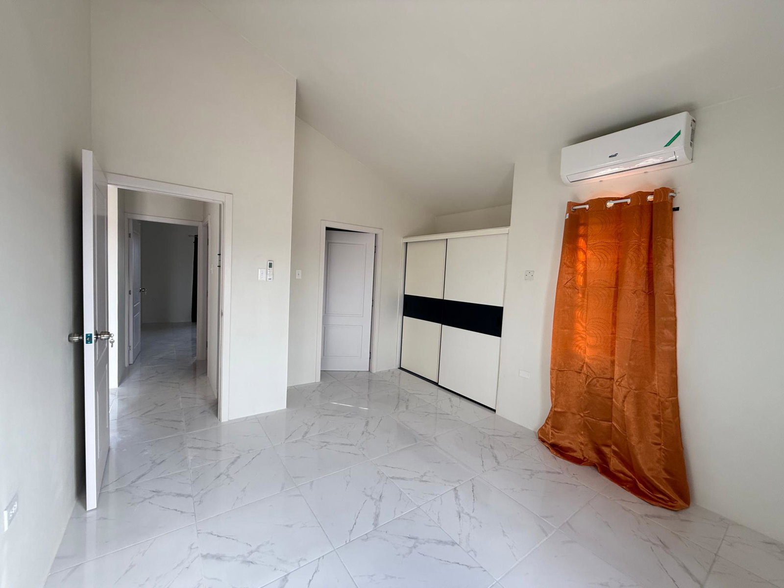Ninth image of 759- Phoenix Park v2 in Greater Portmore, St. Catherine, Jamaica - property is For Rent