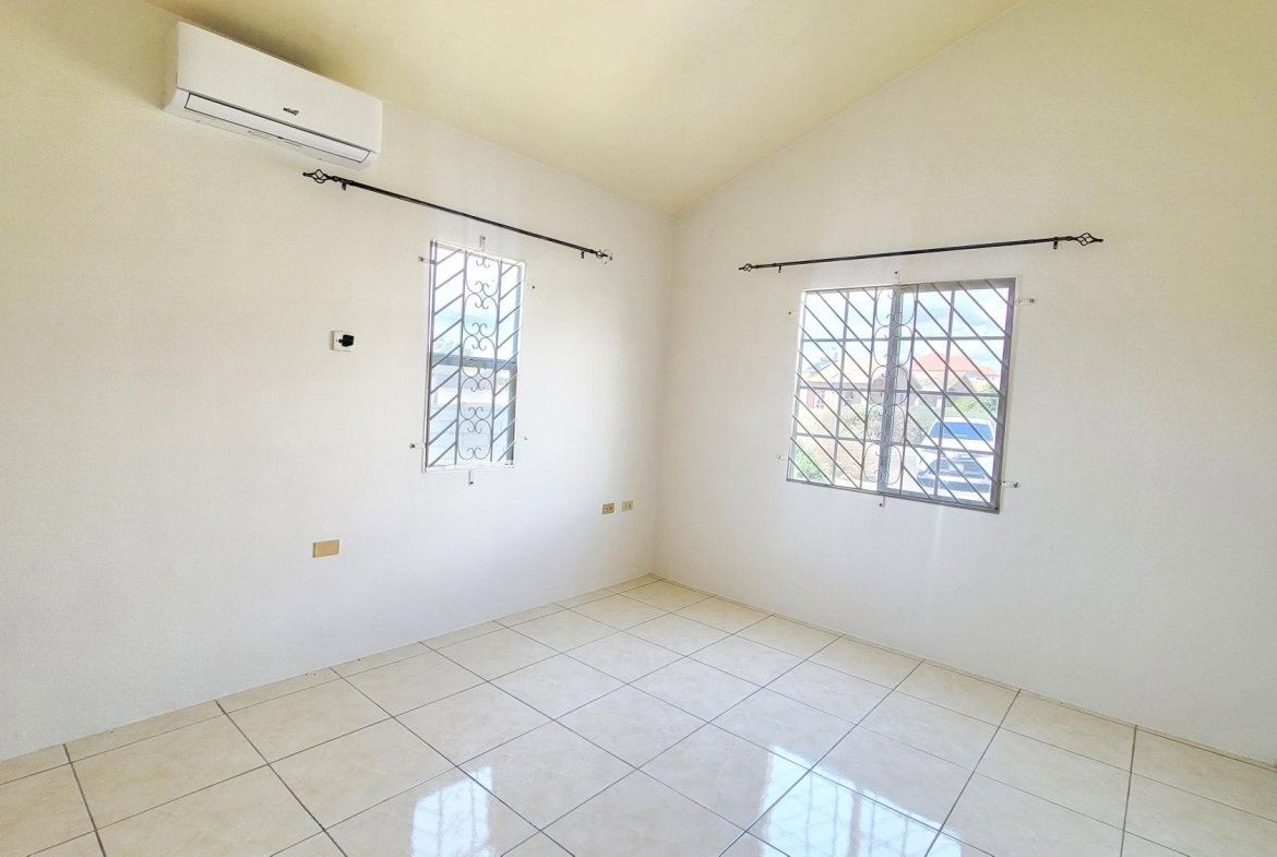 Seventh image of 367- Seashore Crescent in Phoenix Park, St. Catherine, Jamaica - property is For Rent