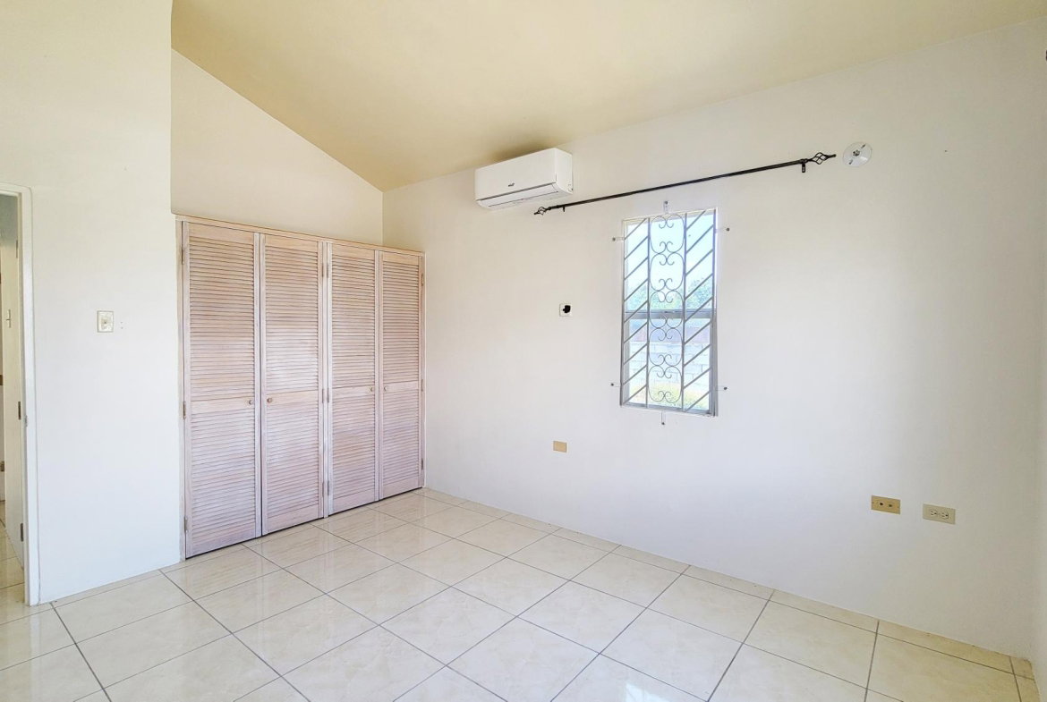 Eighth image of 367- Seashore Crescent in Phoenix Park, St. Catherine, Jamaica - property is For Rent