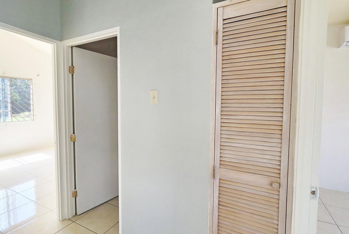 Tenth image of 367- Seashore Crescent in Phoenix Park, St. Catherine, Jamaica - property is For Rent