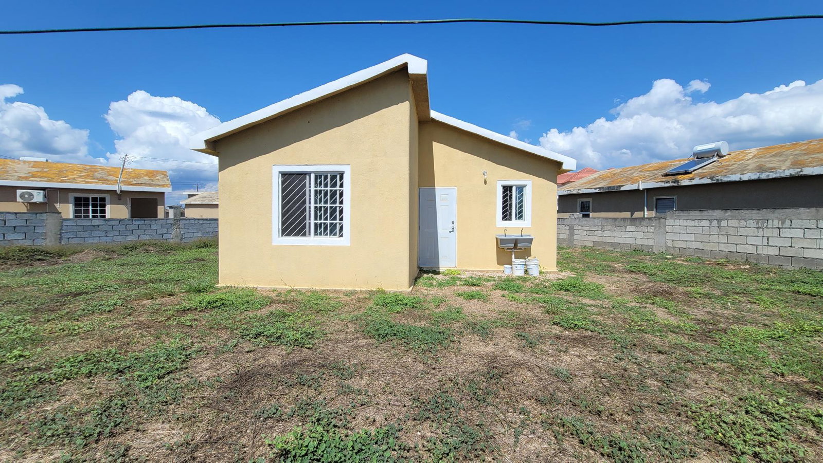 Fourteenth image of 367- Seashore Crescent in Phoenix Park, St. Catherine, Jamaica - property is For Rent