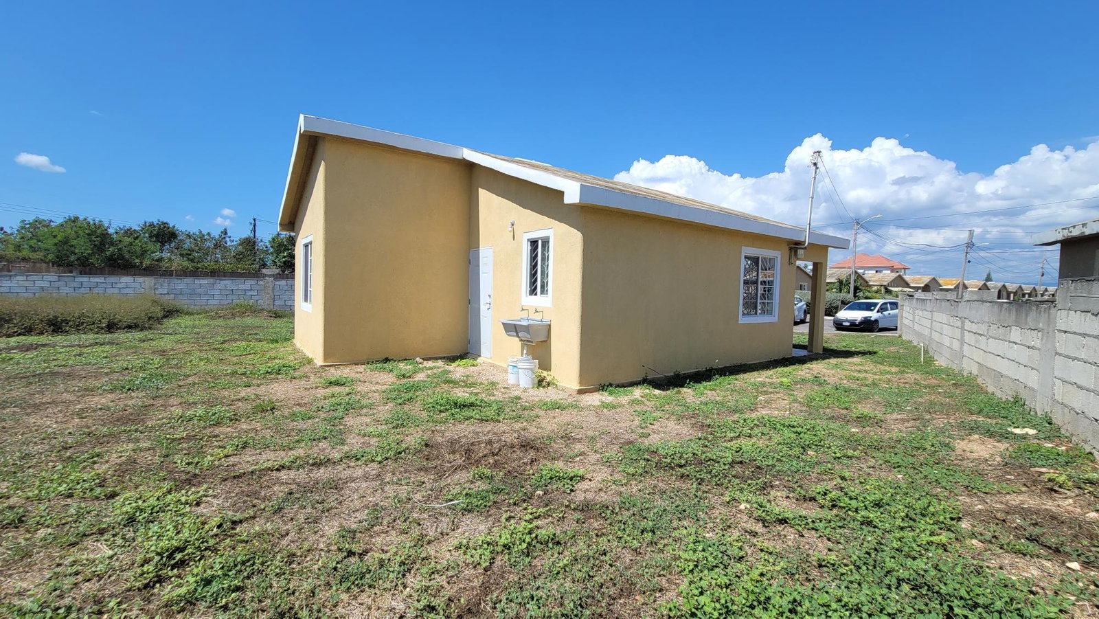 Fifteenth image of 367- Seashore Crescent in Phoenix Park, St. Catherine, Jamaica - property is For Rent