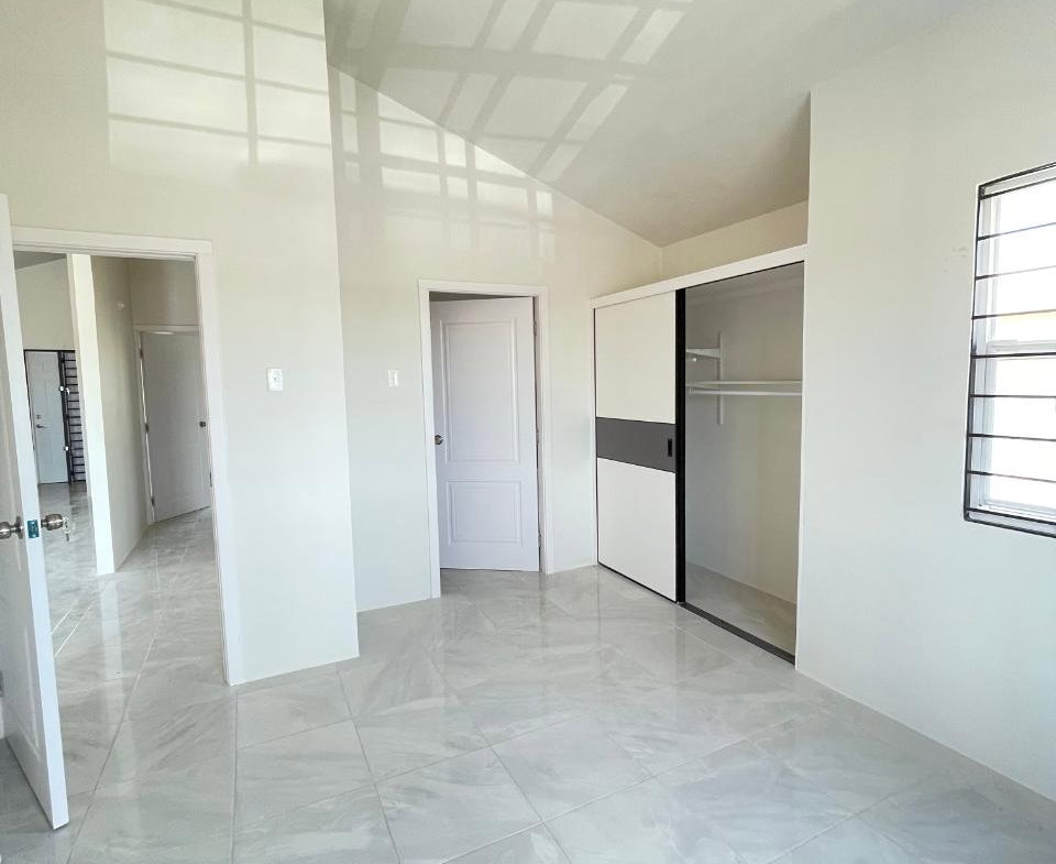 Ninth image of 1964 Phoenix Park Village, Pha in Phoenix Park, St. Catherine, Jamaica - property is For Rent