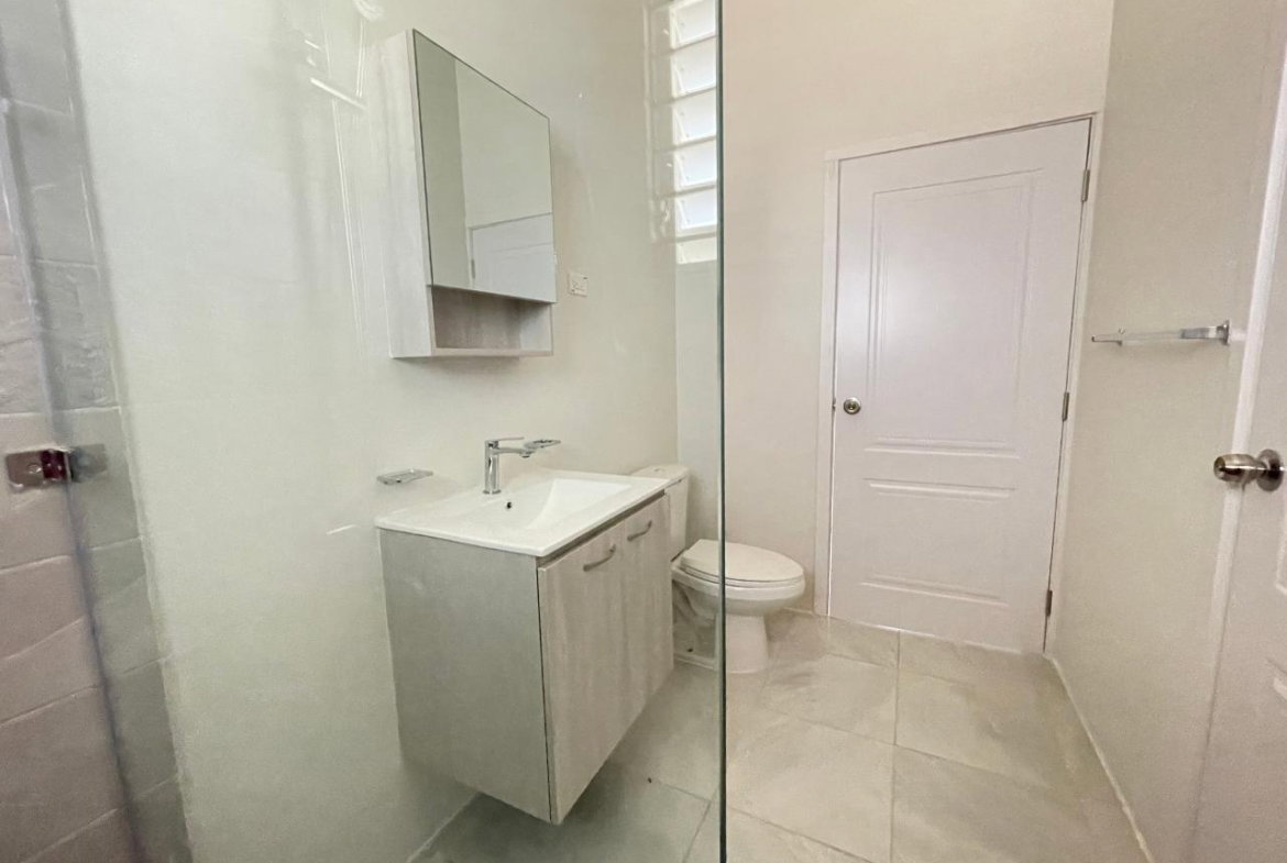 Tenth image of 1964 Phoenix Park Village, Pha in Phoenix Park, St. Catherine, Jamaica - property is For Rent