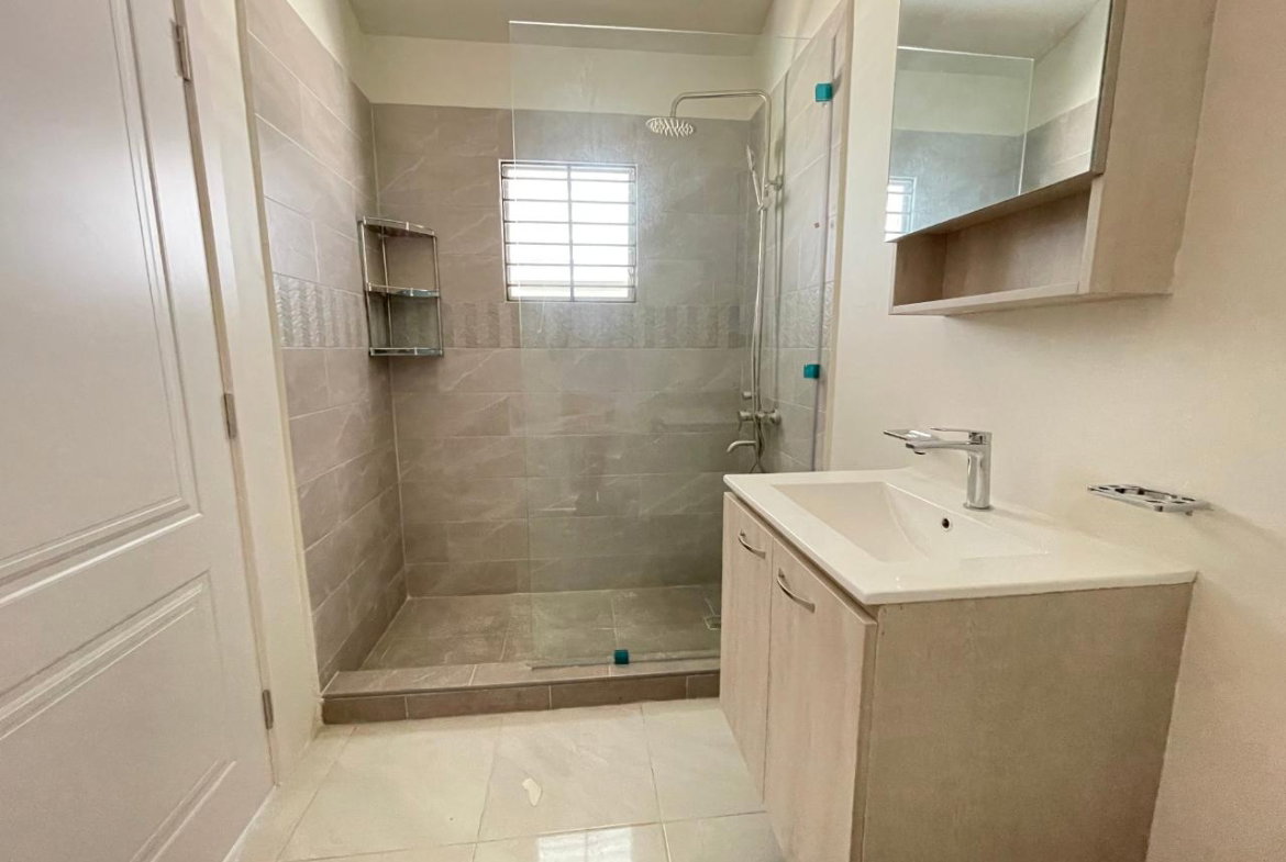 Eleventh image of 1964 Phoenix Park Village, Pha in Phoenix Park, St. Catherine, Jamaica - property is For Rent