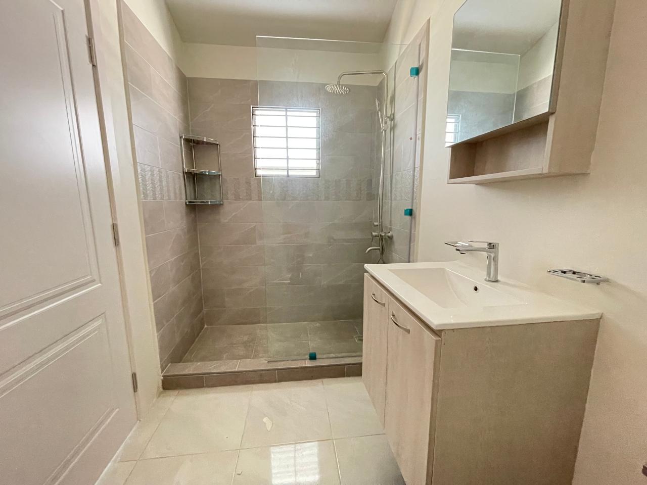 Eleventh image of 1964 Phoenix Park Village, Pha in Phoenix Park, St. Catherine, Jamaica - property is For Rent