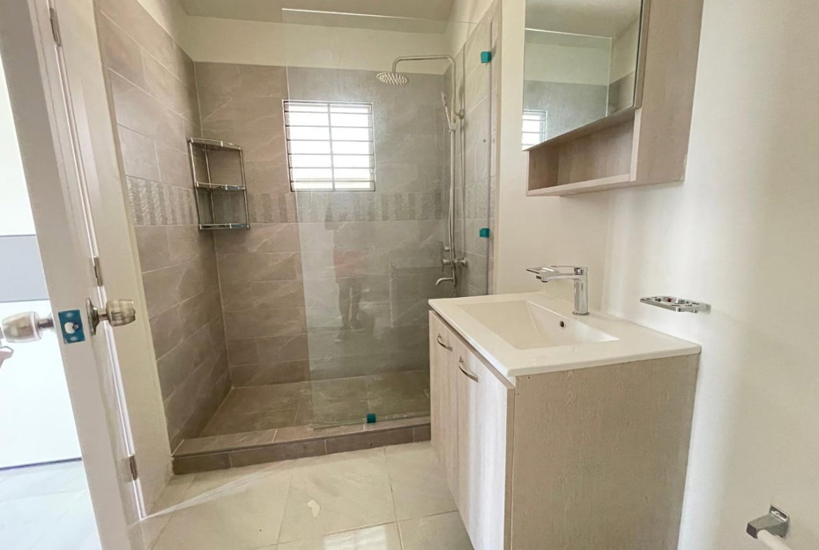 Twelfth image of 1964 Phoenix Park Village, Pha in Phoenix Park, St. Catherine, Jamaica - property is For Rent