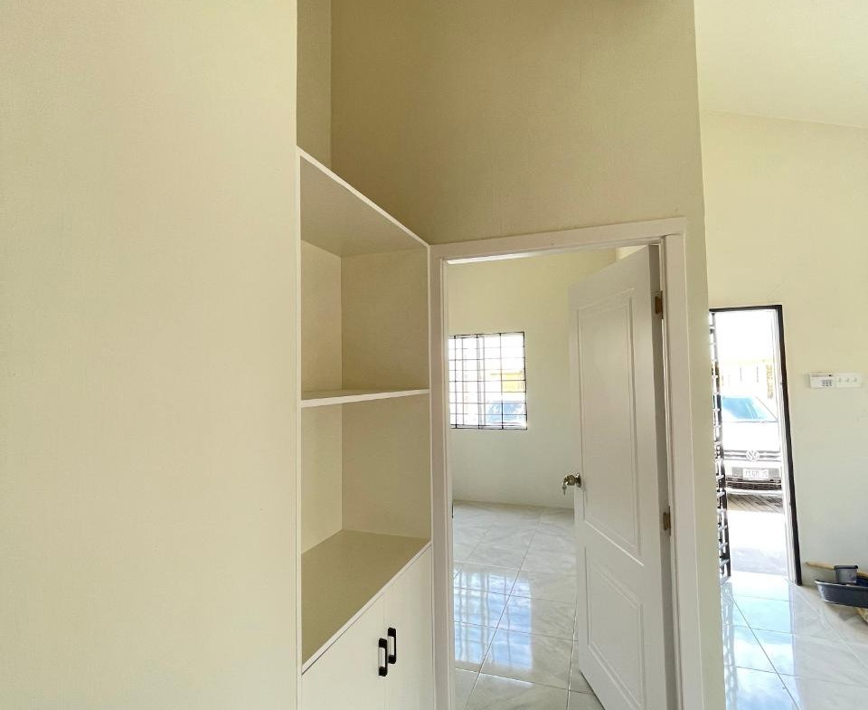 Fourteenth image of 1964 Phoenix Park Village, Pha in Phoenix Park, St. Catherine, Jamaica - property is For Rent