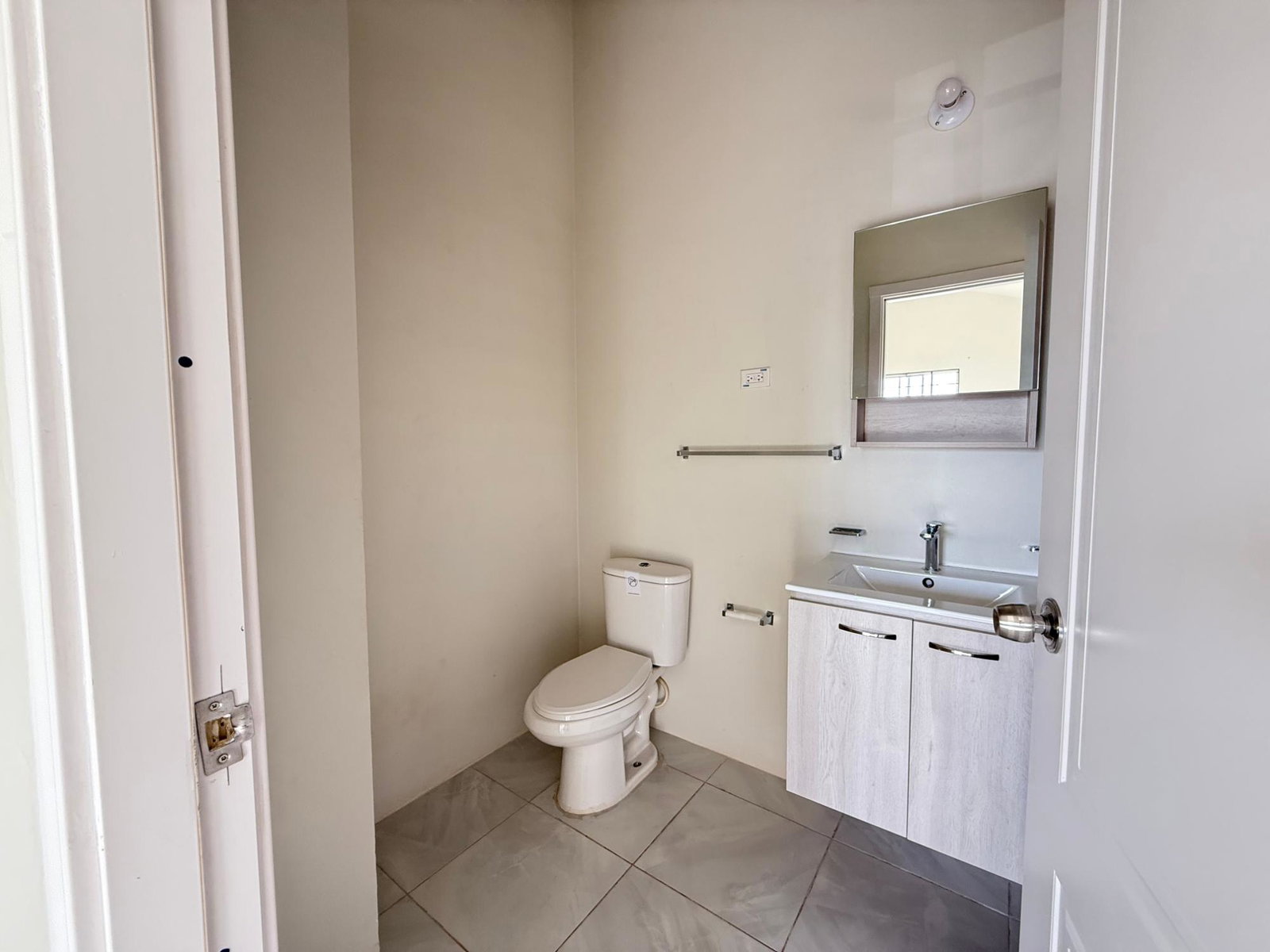 Twenty-Second image of 1964 Phoenix Park Village, Pha in Phoenix Park, St. Catherine, Jamaica - property is For Rent
