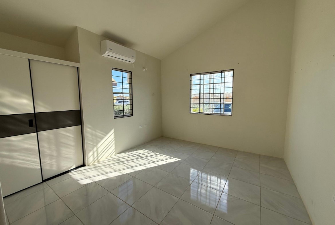 Twenty-Fourth image of 1964 Phoenix Park Village, Pha in Phoenix Park, St. Catherine, Jamaica - property is For Rent