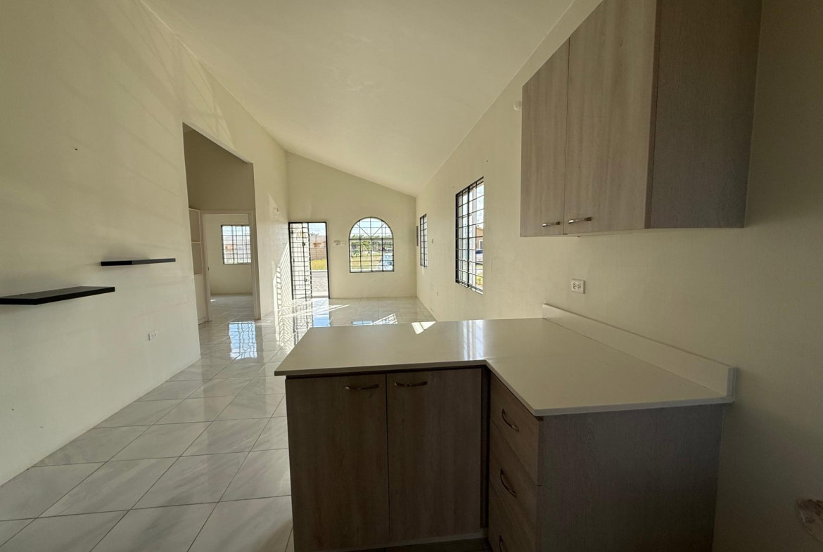 Twenty-Fifth image of 1964 Phoenix Park Village, Pha in Phoenix Park, St. Catherine, Jamaica - property is For Rent