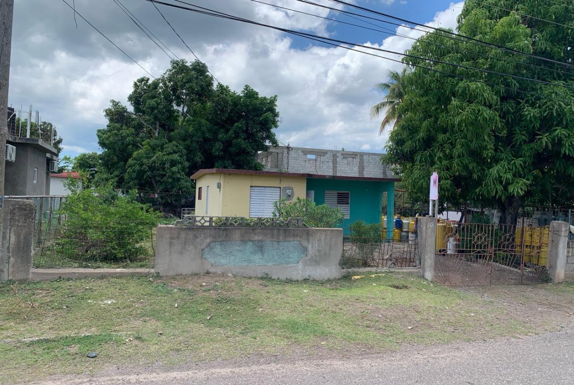 Fourth image of 181 Hayes Newtown, Clarendon in Hayes, Clarendon, Jamaica - property is For Sale