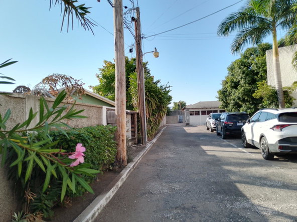 Twelfth image of 25-12 a Seymour Square, Kingston in Kingston 6, St. Andrew, Jamaica - property is For Rent