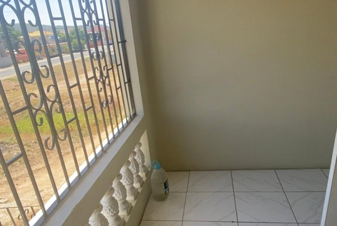 Fifth image of 333 sw 24th Way, West Kensing in Greater Portmore, St. Catherine, Jamaica - property is For Rent